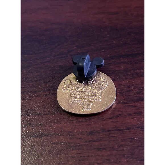 Disney Pascal Tsum Tsum Trading Pin‎ - Picture 3 of 4